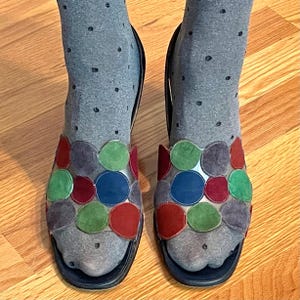 1960s shoes, heels, open toe, sandals, suede, MOD,  leather, Size 11 N, red, blue, green, grey, Thomas Coro USA
