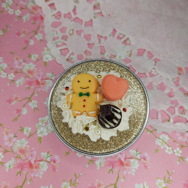 Miroir de poche gourmand tons pastels et paillettes