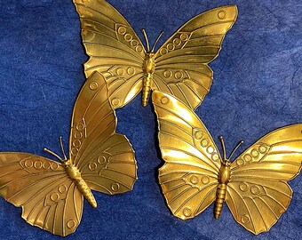 Vintage Brass Butterfly Stamping (91 × 60 mm), Miriam Haskell Box-Find, Sculptural Jewelry Component, Rare Large Finding, Slight Bend