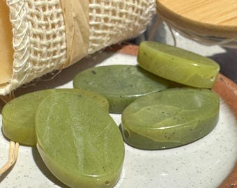 12 Green Oval Stone Beads, 27mm