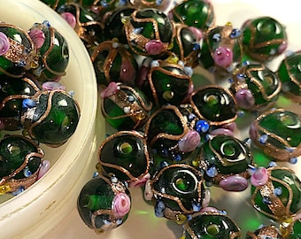 12 Vintage Emerald Green Glass Handmade Floral Beads, Wedding Cake Beads. 12mm x 9mm, D23-07