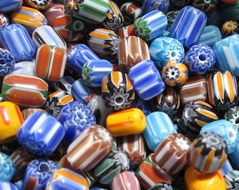 E93//1 Blue Hand Painted Flower Barrel Clear Glass Beads Pack of 4