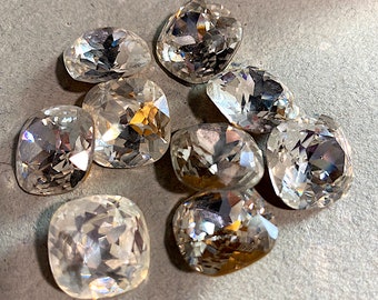 4 Vintage Swarovski 16mm Cushion-Cut Crystals – Art. 4470 – Clear with Gold Foil Back – Austria