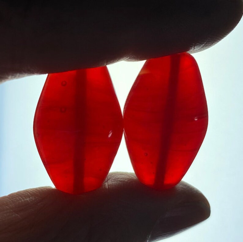 30mm x 18mm 5 Vintage Large Translucent Carnelian Glass Beads Flattened Ovals Japan Handmade Bright Red Lampwork,