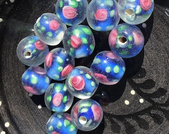 7 Handmade Vintage Pink Flower Bead with Sapphire Blue Core, Round Lamp Work, 13mm
