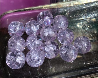 10 Light Purple Crackle Glass Round Beads, 8mm