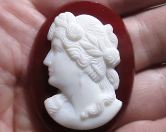 1 Vintage Opaque White Glass Woman on Carnelian semi-Opaque Background Cameo, C16-07