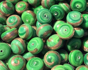15 Green Glass Spiral Disk Beads with Bronze Detail – 6mm – Vintage Jewelry Making Supplies, Retro Accent Beads