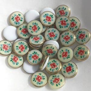 ヴィンテージ磁器カボション12個 – 11 mmローズパターンラウンド、ゴールドリム – ジュエリーやクラフト用の花柄フラットバックカボション – Z2-46