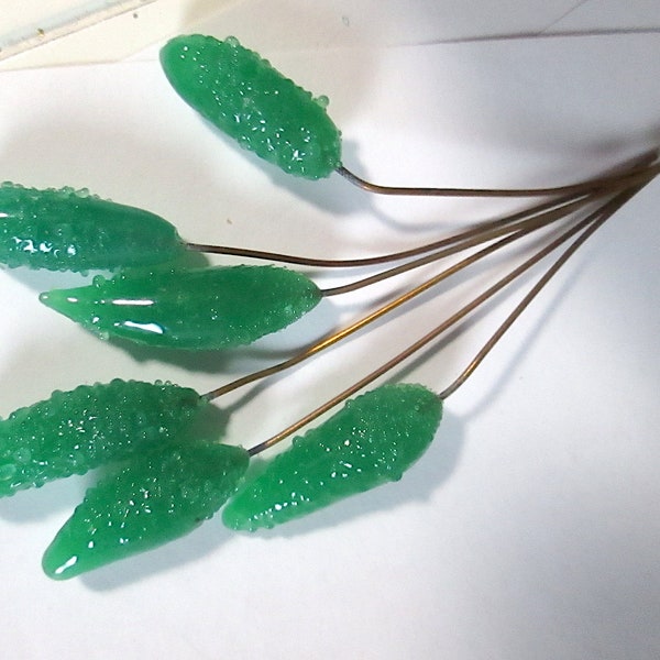 5 Vintage Handmade Jade Green Glass Teardrops on Wire,  Sugar Glass Beads,  Head Pin 25mmX9mm, C23-08