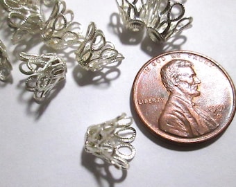 30 Vintage Basket Filigree Silver Plated Bead Caps