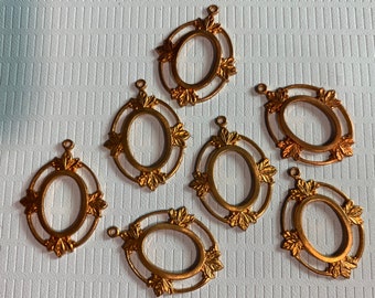 6 Vintage Miriam Haskell, Raw Brass Frame with Leaves  and Top Loop, 32mm with Top Loop x 25mm