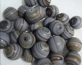 8 Gray Swirl Vintage Glass Round Beads, 10.5mm, Taupe & White Marbled Beads for Jewelry Making