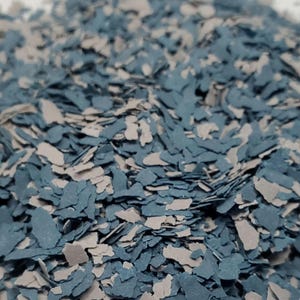 Man Glitter, glitter, man flake glitter