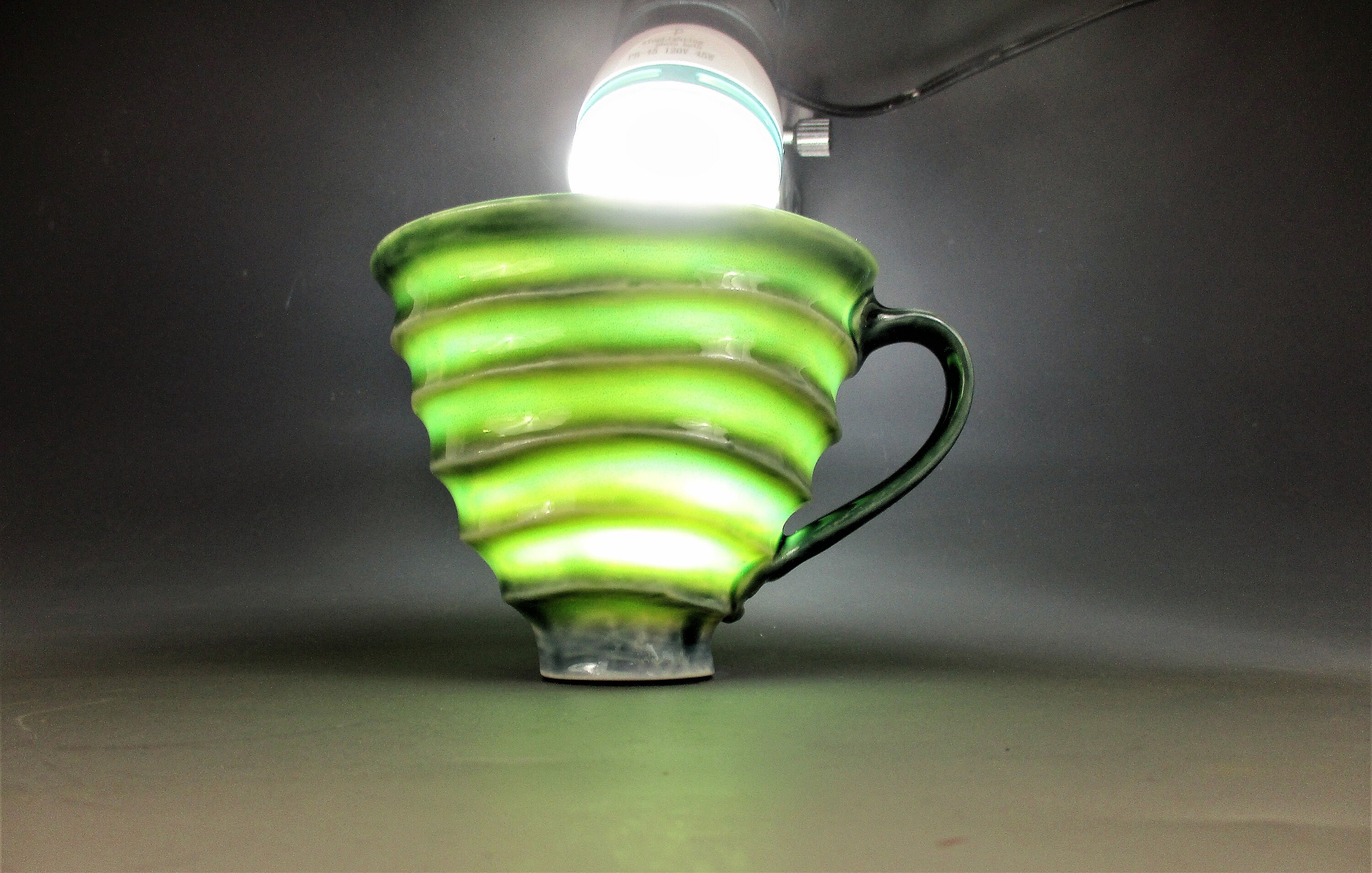 Taza de porcelana translúcida. | Etsy