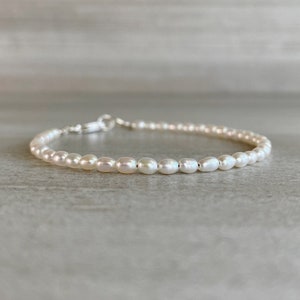 Modern Pearl Jewelry Seed Pearl Bracelet Tiny Pearl Bracelet 14K Gold Filled Clasp Delicate Dainty Jewelry for Bride, Wedding image 4