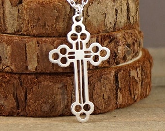 925 Sterling Silver Budded Cross Pendant, Necklace