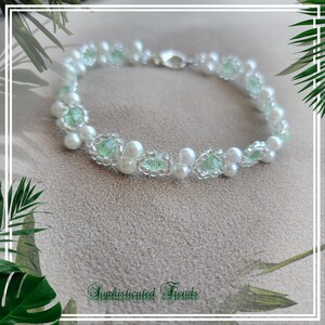 B1345 - Elegant Peridot, Silver and Pearl Woven Bracelet