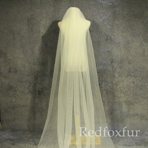 Soft tulle veil,wedding veil,1Tier veil,cut edge veil,Minimalist design veil,chapel veil, cathedral length,Custom veil