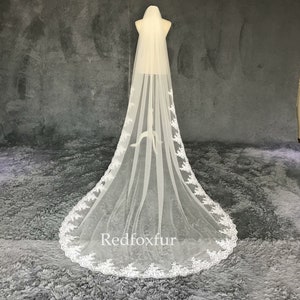 Bridal Lace Veil,Cathedral Wedding Veil,Lace veil,Long Veil,1 Tier Veil,Ivory White Veil,Simple veil,Flower Lace veil,Wedding Gift,Veil Comb