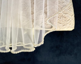Wedding beaded veil Bridal ivory veil Cathedral wedding veil Pearl edge veil