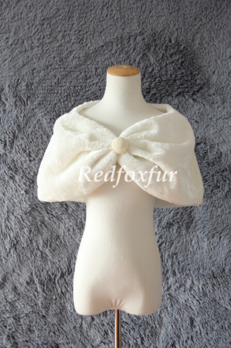 ivory shawl for wedding dress
