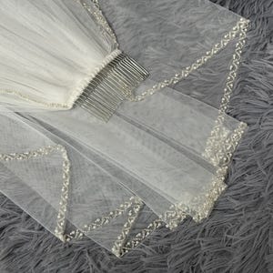 Tüll Brautschleier,einfacher Brautschleier,Ivory Brautschleier,Kristall Perlen Schleier,Perlen Brautschleier,Perlen Brautschleier,Schleier mit Kamm,Hochzeitsschleier