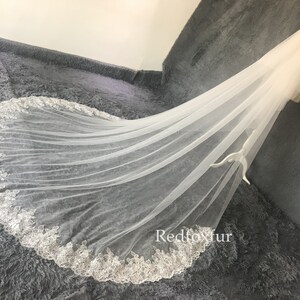 Bridal veil,Lace veil,Wedding veil,Veil,Blusher veil,Flower veil,2Tier Veil,Long veil,Wedding gift,Ivory Veil,White Veil,Veil Comb