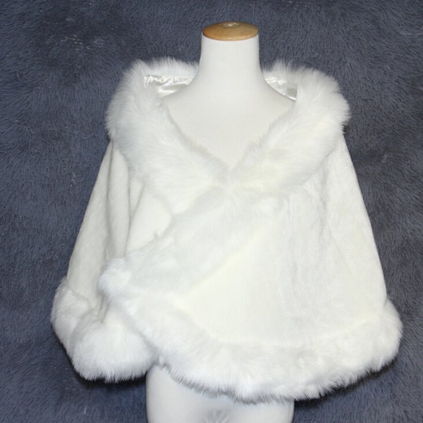 winter wedding shawl ,Bridal Wraps,bridesmaid Cloak,woman cape,bolero,Faux fur shawl,white/ivory