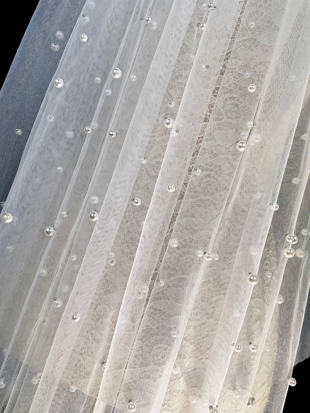 White or Ivory Pearl Tulle Wedding Dress / Single Bridal Veil With Comb ...