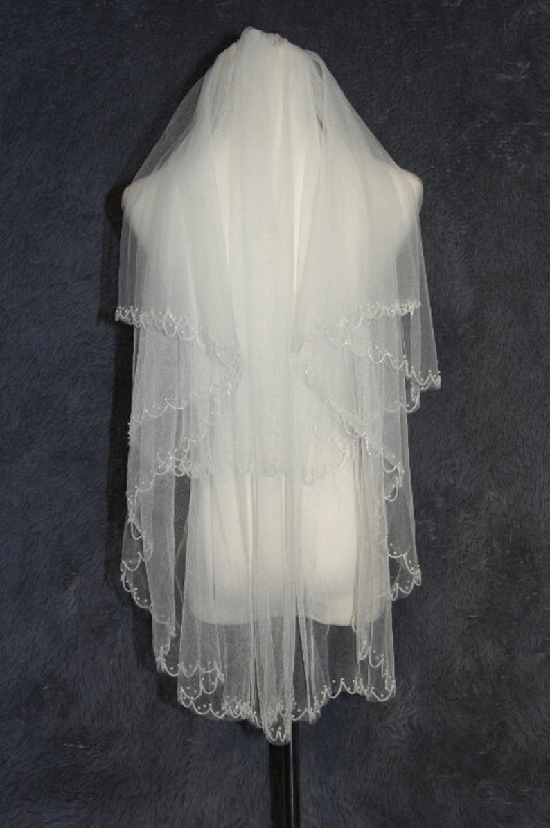 New 2T White Ivory Wedding Fingertip Length Bridal Veil Comb Beads /& Crystals