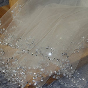 Sequin veil,2 Tier Bridal veil,White ivory,beaded veil,Elbow Veil,Short veil,wedding veil,Blusher veil,Accessories,With comb