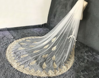 Gold Lace Wedding Veil,Bridal veil,Ivory Veil,2Tier Blusher Veil,Bridal Shower,Long Cathedral Veil,White Veil,Bridal Headpiece,Bridal Gift