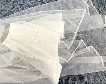 Pearl Bridal Veil, Crystal Veil,chapel veil，Crystal and Pearl Beaded Edge Waist or Fingertip Wedding Veil