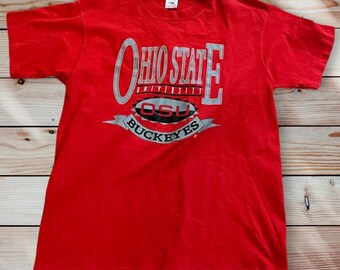 Vintage 1990s Ohio State Buckeyes Football Team Fruit of the Loom Made USA T-Shirt M/L