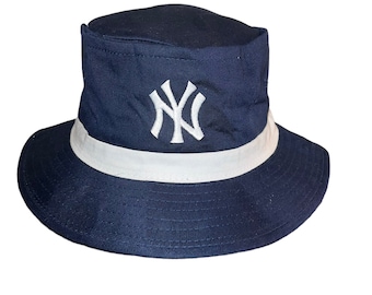 New York Yankees Baseball Team Bucket Hat Classic Navy True Vintage 1990s Baseball Cap Adult Hat s/m