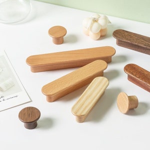 Poignée de porte en bois massif pour porte d'armoire à vent en bûche Poignée à tirer en bois pour armoire nordique