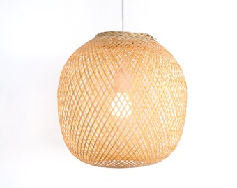 Bamboo Pendant Light, Hanging Lamp, Boho Light Fixture, Luminaire Bamboo, Wavy Suspension Bamboo, Woven Pendant Light, Holiday Light Fixture