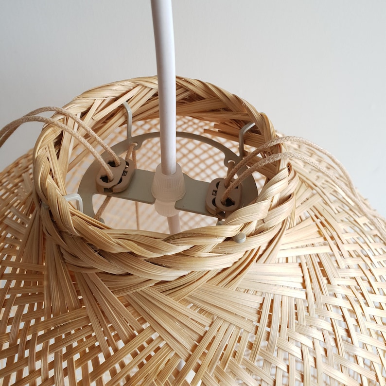 Handvävd flexibel bambu pendellampa, Japandi korglampskärm bild 6
