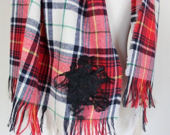 Lace Scarf, Classic Tartan Scarf, Red Green Ivory Scarf, Tartan Scarf, Lace Classic Plaid Scarf Flannel Scarf, Scottish Scarf, Tartan Shawls