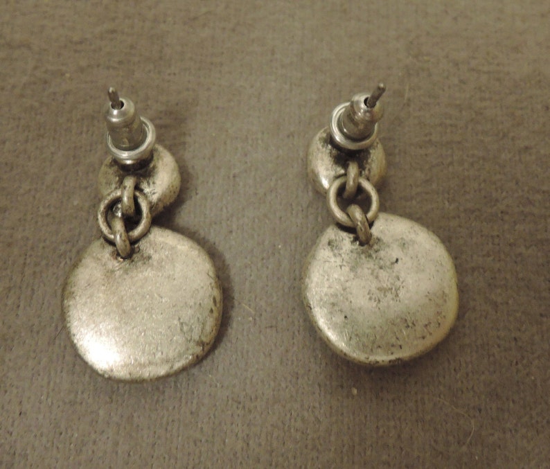 Silver Tone and Crackle Shell Drop Pierced Earrings 1980-/'90s