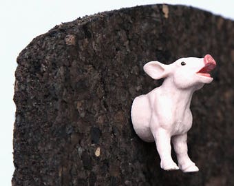 Pushpin "Piglet"