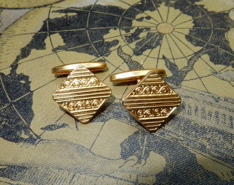 Vintage cufflink brass art deco