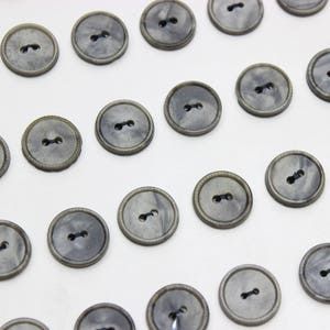 ヴィンテージプラスチック製オールドストックグレーマーブルボタンカード36個NOS