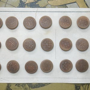アンティーク タグア ナット オールドストック ベージュ ボタン カード付き 24 個 1900 年