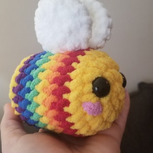 Small Crocheted Bee