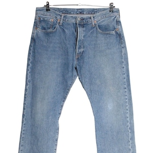 Vintage Levi's 501 Mid Blue Denim Jeans | Size 38/32 - www.brickvintage.com
