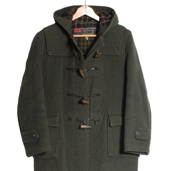 Vintage 1970's Gloverall Green Duffle Coat | Size 10 - www.brickvintage.com