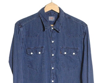 Vintage Levi's Sawtooth Denim Western Shirt | Size S - www.brickvintage.com