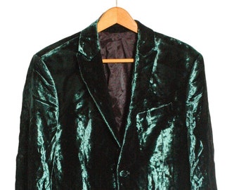 Vintage Green Crushed Velvet Jacket | Size 38 S - www.brickvintage.com